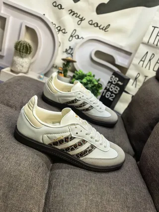 Adidas Samba Zapatillas Lifestyle con Rayas de Impresión de Leopardo 9