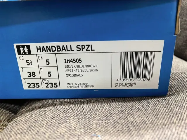 Adidas Samba OG حذاء أسلوب الحياة أزرق فاتح وفضي 2