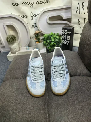 Adidas Samba OG حذاء أسلوب الحياة أزرق فاتح وفضي 10