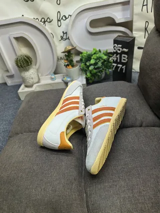 Adidas Samba OG Cinza claro Amarelo mostarda Laranja ferrugem Tênis lifestyle 6