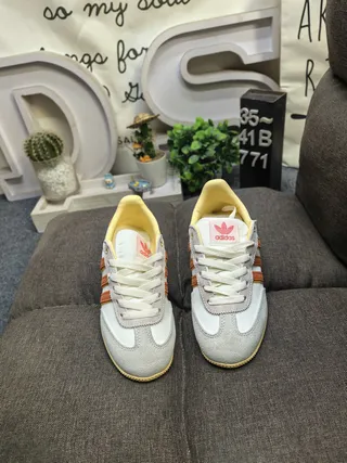 Adidas Samba OG Cinza claro Amarelo mostarda Laranja ferrugem Tênis lifestyle 10