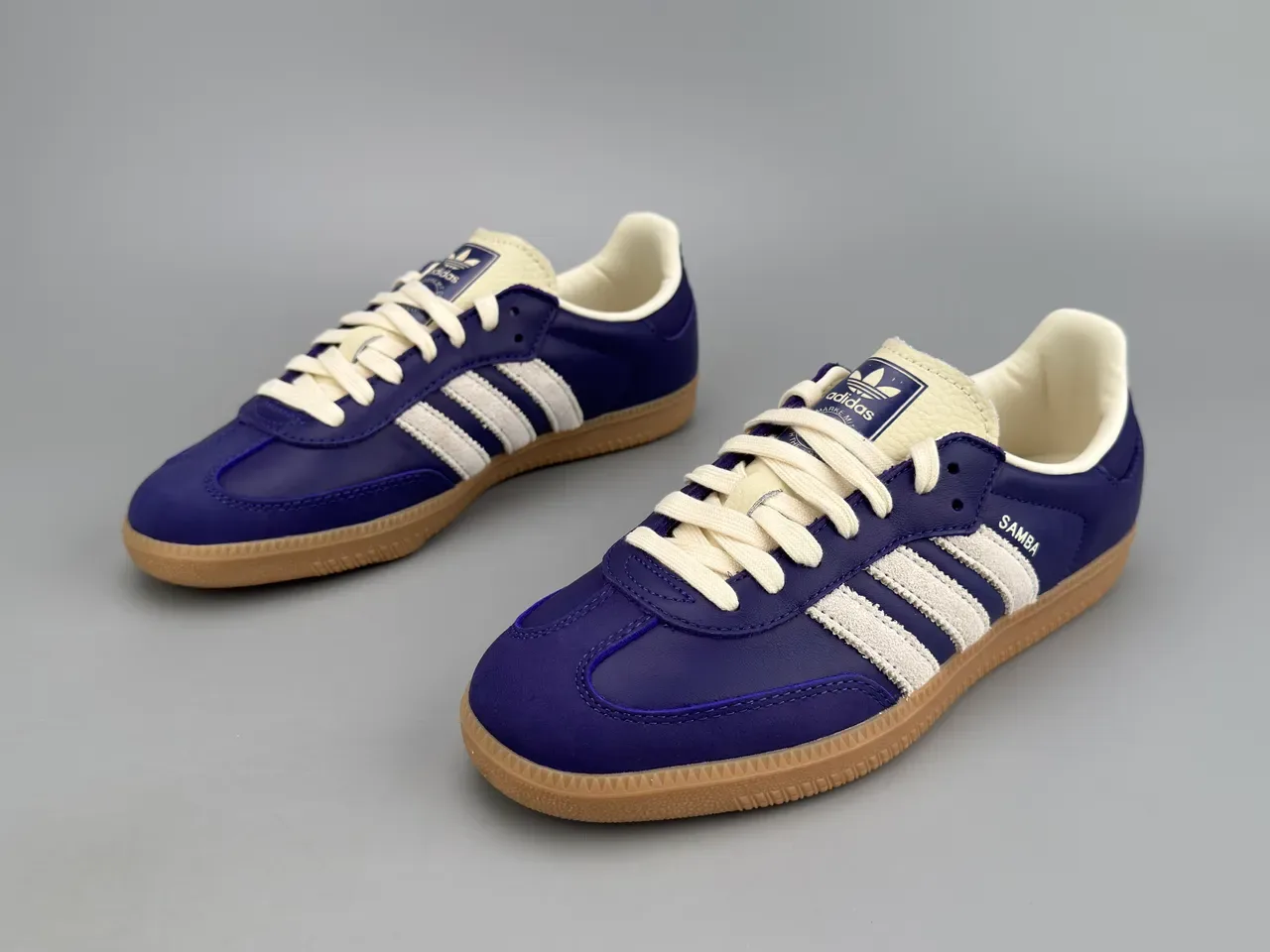 Adidas Samba Sneakers Lifestyle Bleu Royal et Crème 5