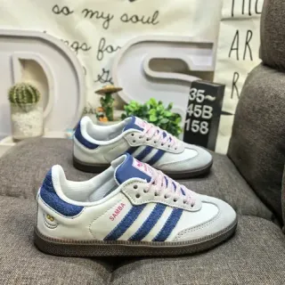 Adidas Samba 白和蓝生活方式运动鞋