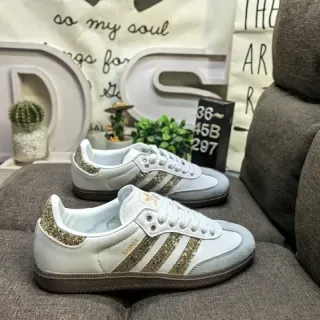 Adidas Samba أحذية رياضية أسلوب الحياة بيضاء وذهبية لامعة