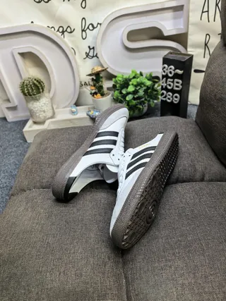 Adidas Samba 白棕胶生活方式运动鞋 6