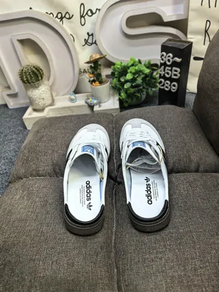 Adidas Samba 白棕胶生活方式运动鞋 8