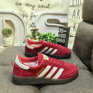 Adidas Spezial حذاء لايف ستايل أحمر من المخمل