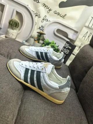 Adidas Spezial Tênis lifestyle de camurça branco e verde escuro 7
