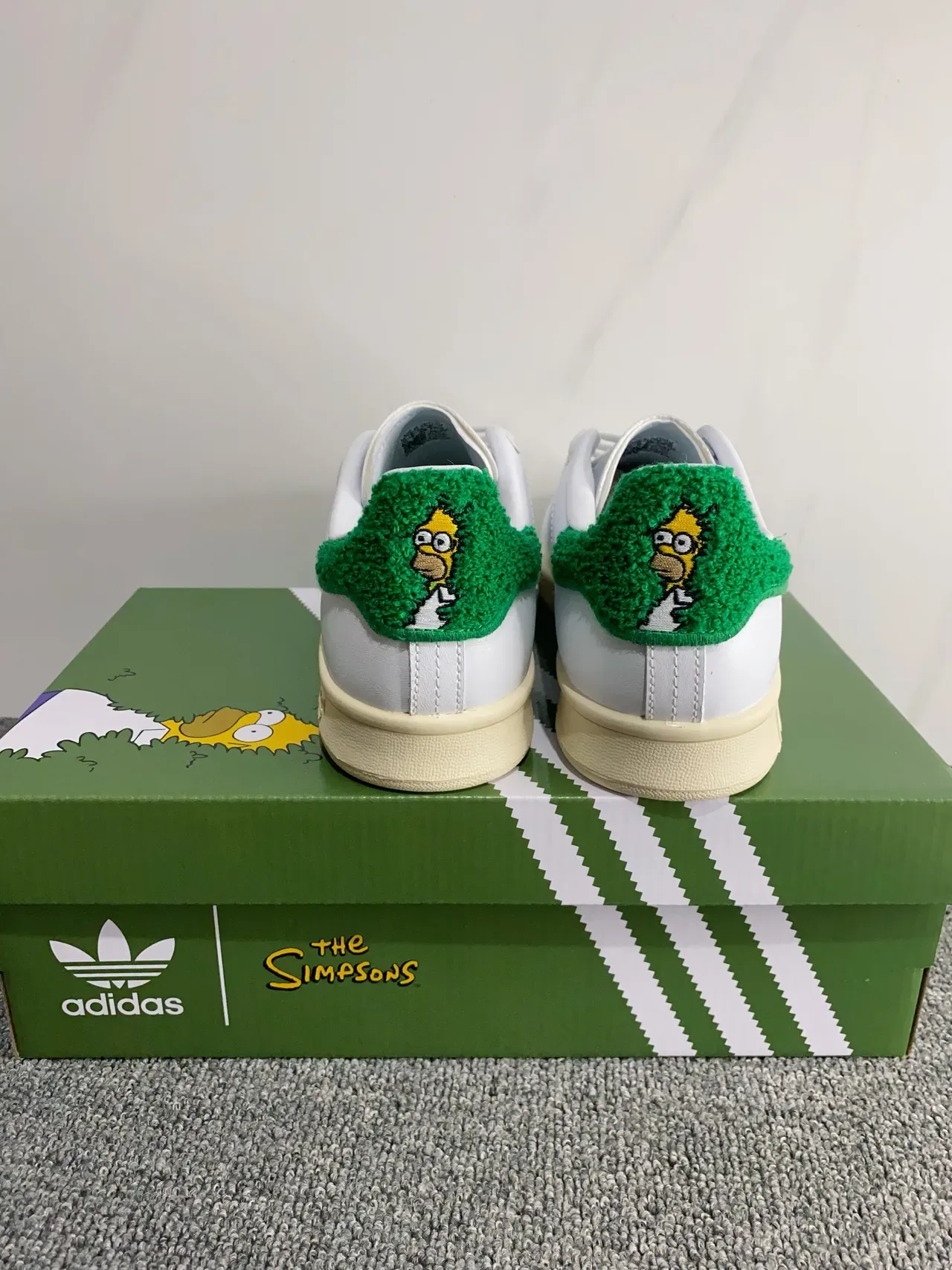 Adidas Stan Smith Homer Simpson Colaboração Branco e Verde Tênis Lifestyle 3
