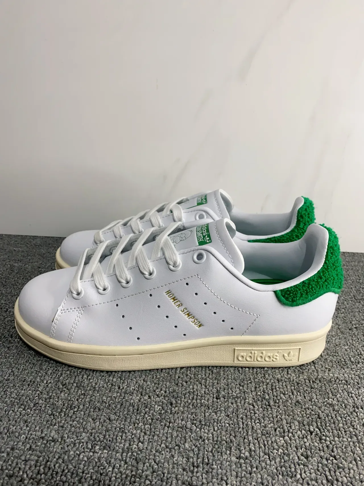 Adidas Stan Smith Homer Simpson Colaboração Branco e Verde Tênis Lifestyle 6