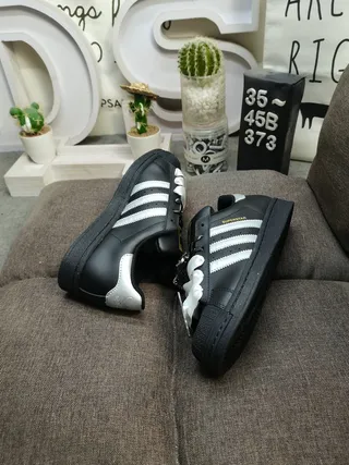 Adidas Superstar Chaussures Lifestyle Noires et Argentées Métalliques 6