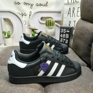 Adidas Superstar حذاء رياضي أسود وأبيض للأسلوب الحياة