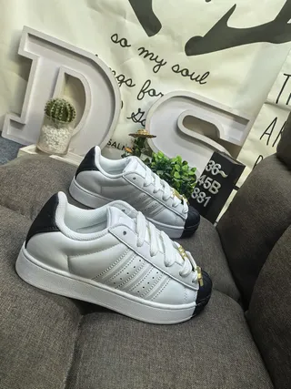 Adidas Superstar Chaussures Lifestyle en Daim Bordeaux 9