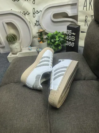 Adidas Superstar Zapatillas Lifestyle Blanc Beige Coque Orteil Rayures Glitter 6
