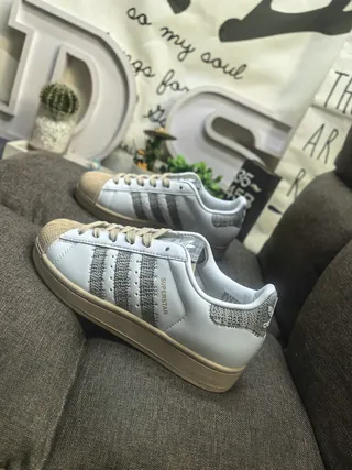 Adidas Superstar Zapatillas Lifestyle Blanc Beige Coque Orteil Rayures Glitter 7