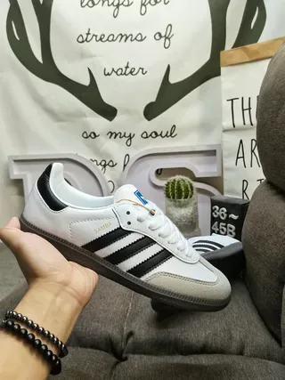 Adidas Tênis Lifestyle Branco e Preto de Baixo em Couro-Suede 5