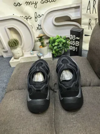 Adidas Tênis Lifestyle Branco Preto Slip-On Construção Estilo Cage Recobrimentos Sintéticos 8