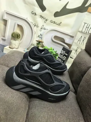 Adidas Tênis Lifestyle Branco Preto Slip-On Construção Estilo Cage Recobrimentos Sintéticos 9