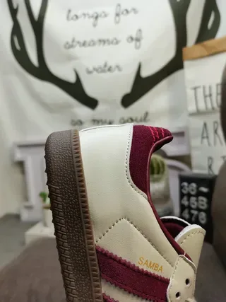Adidas White Burgundy Low-Top Three-Stripe Side Panel Lifestyle Sneakers 3