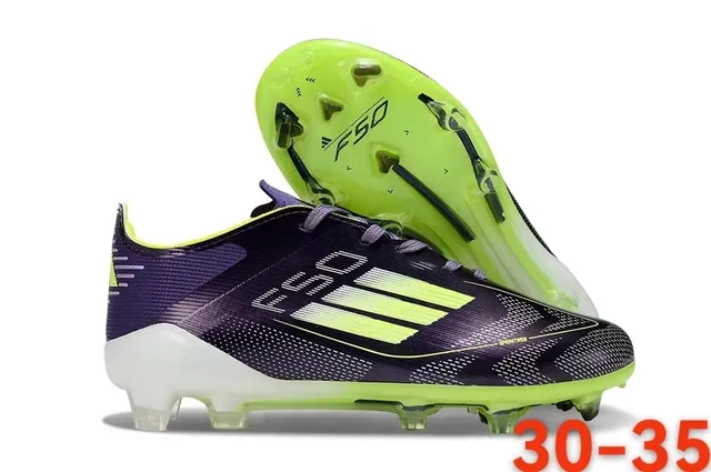 Adidas White Gold 低帮针织鞋面 半透明鞋跟支撑 草地足球鞋 18