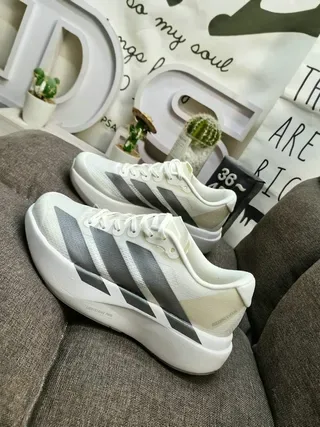 Adidas Zapatos Lifestyle Blanco Gris Malla Superior Banda de Tres Rayas Tonal Superpuesta 7