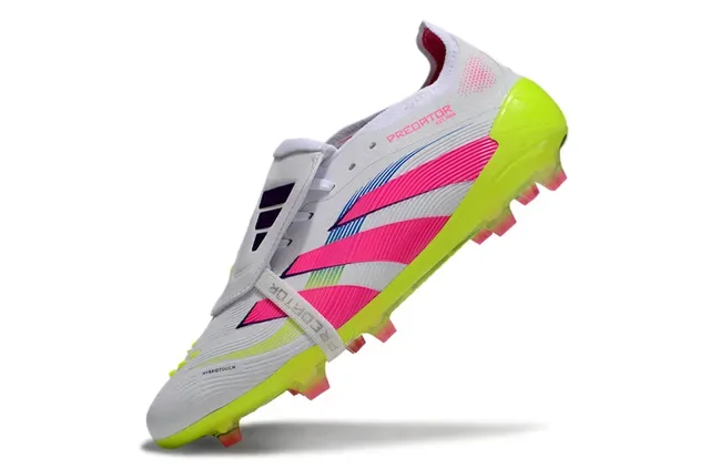 Adidas Sapatos de Futebol Brancos e Rosa Sem Cadarço Fecho de Correia Sola Translucida Amarelo Néon Solo Firme 7