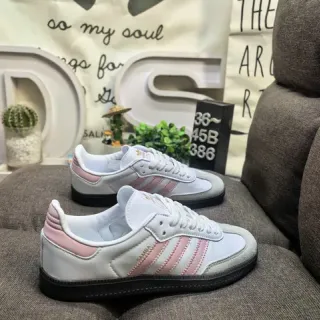 Adidas حذاء رياضي lifestyle أبيض وردي low top جلد علوي