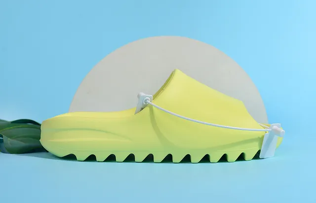 Adidas Yeezy Slide Fluorescent Green Slippers 7