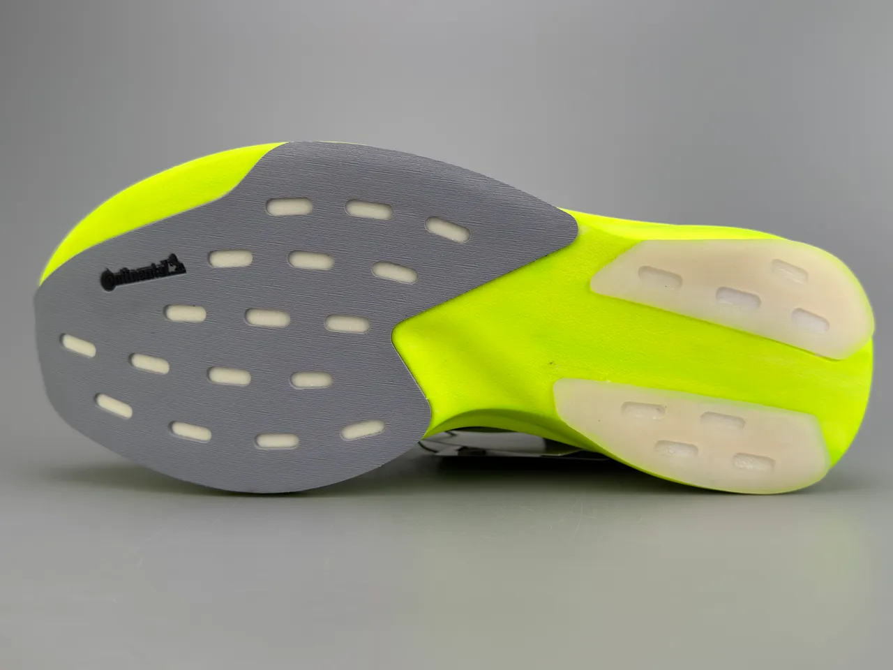 Adidas Chaussures de course avec tige en maille neon jaune noir, branding de trois bandes 8