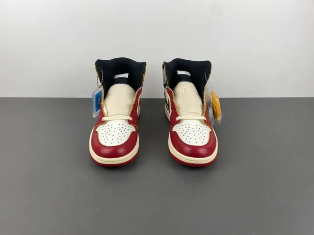 Chaussures de basketball Air Jordan 1 High rouge blanc crème 11