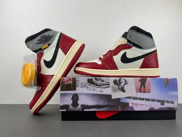 Chaussures de basketball Air Jordan 1 High rouge blanc crème 14