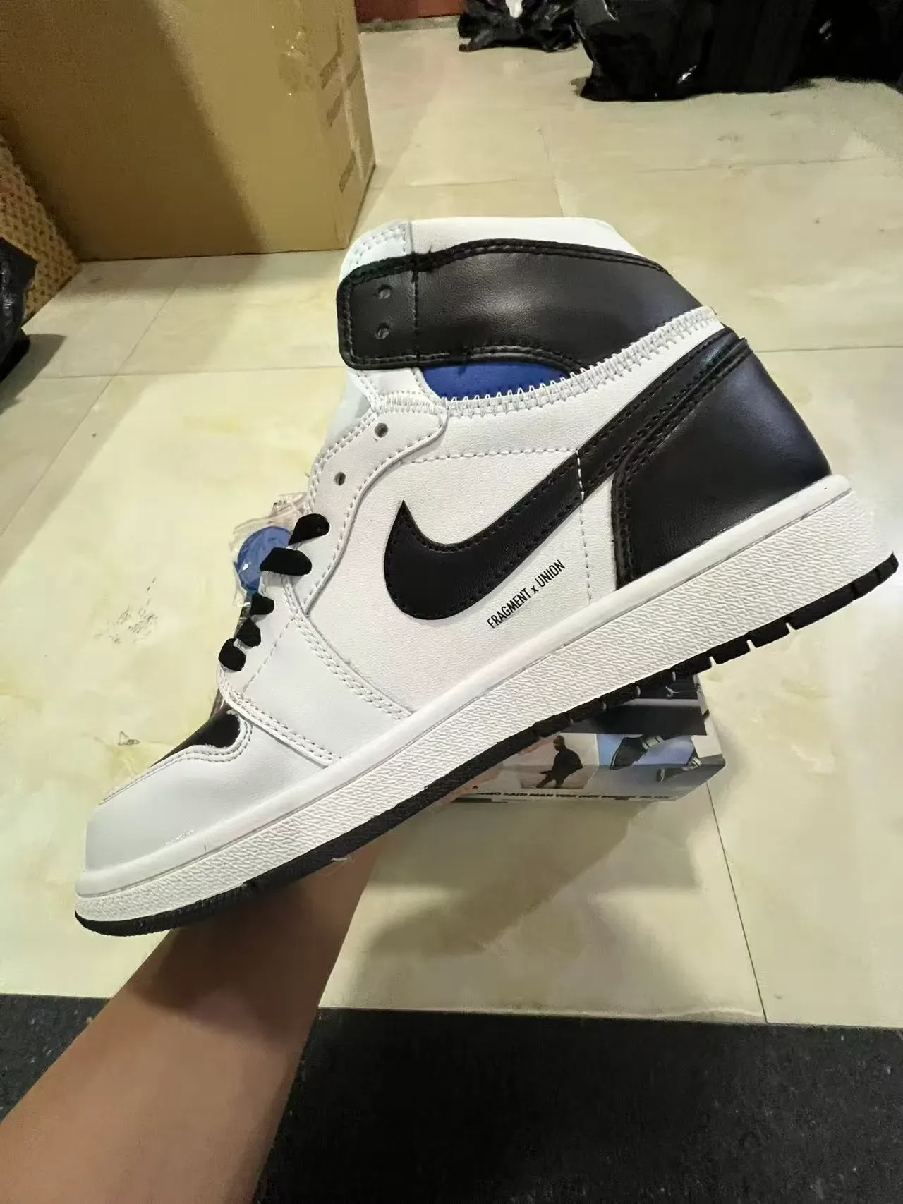 Air Jordan 1 High-Top White Black Basketball Shoes 5