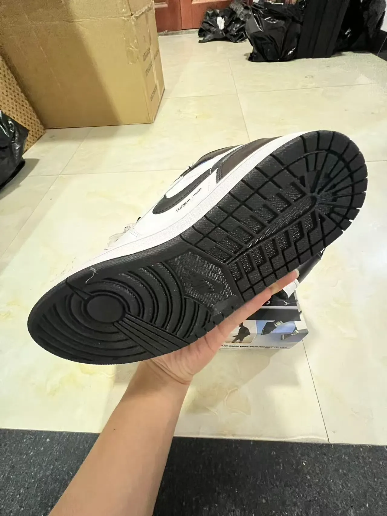 Air Jordan 1 High-Top White Black Basketball Shoes 6