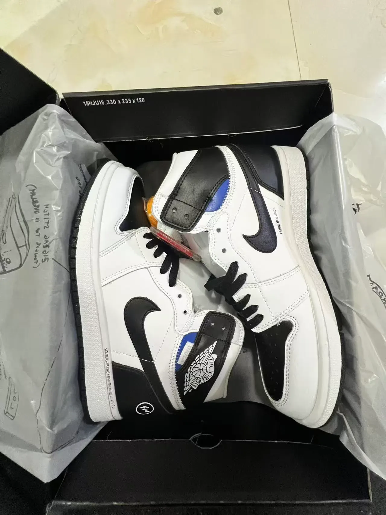 Air Jordan 1 High-Top White Black Basketball Shoes 9