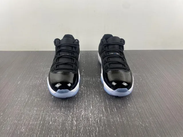 Air Jordan 11 Noir Blanc Bleu Royal Chaussures de Basket 3