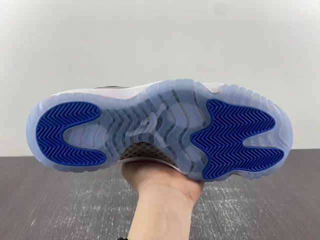 Air Jordan 11 Noir Blanc Bleu Royal Chaussures de Basket 7