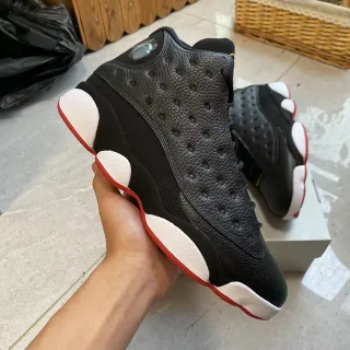 Tênis de basquete Air Jordan 13 preto branco vermelho