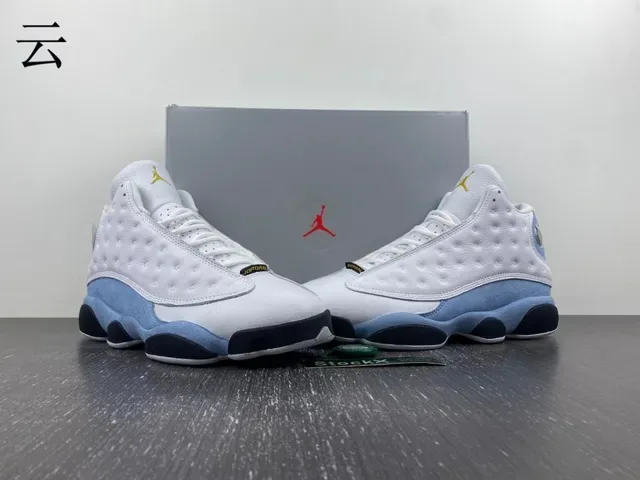Air Jordan 13 白色 浅蓝色 黑色 黄色 绿色 宝石 篮球鞋 6