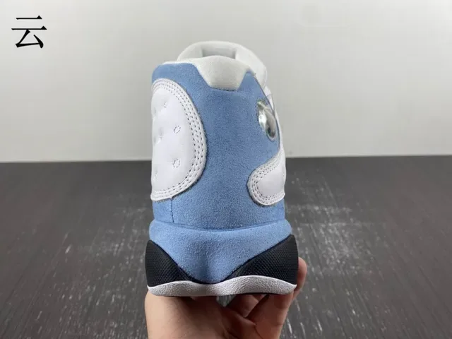 Air Jordan 13 白色 浅蓝色 黑色 黄色 绿色 宝石 篮球鞋 9