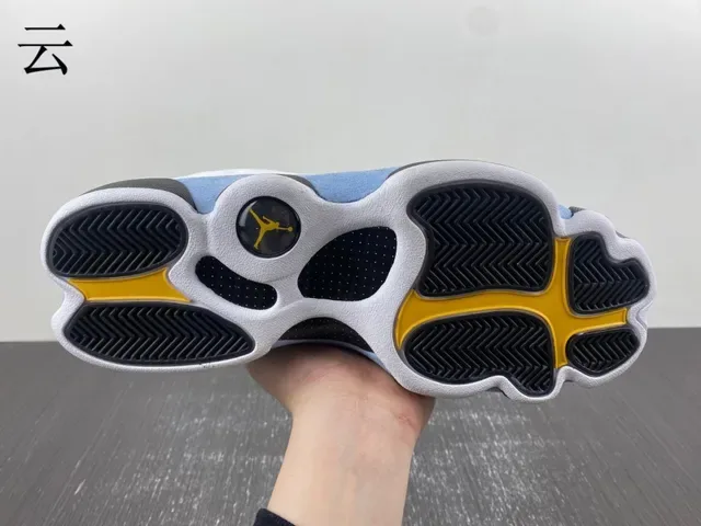 Air Jordan 13 白色 浅蓝色 黑色 黄色 绿色 宝石 篮球鞋 10