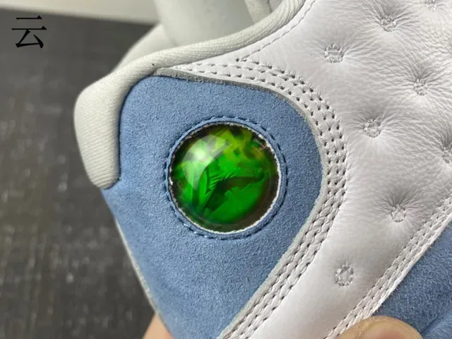 Air Jordan 13 白色 浅蓝色 黑色 黄色 绿色 宝石 篮球鞋 12