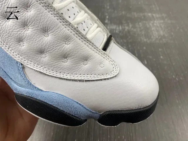 Air Jordan 13 白色 浅蓝色 黑色 黄色 绿色 宝石 篮球鞋 16