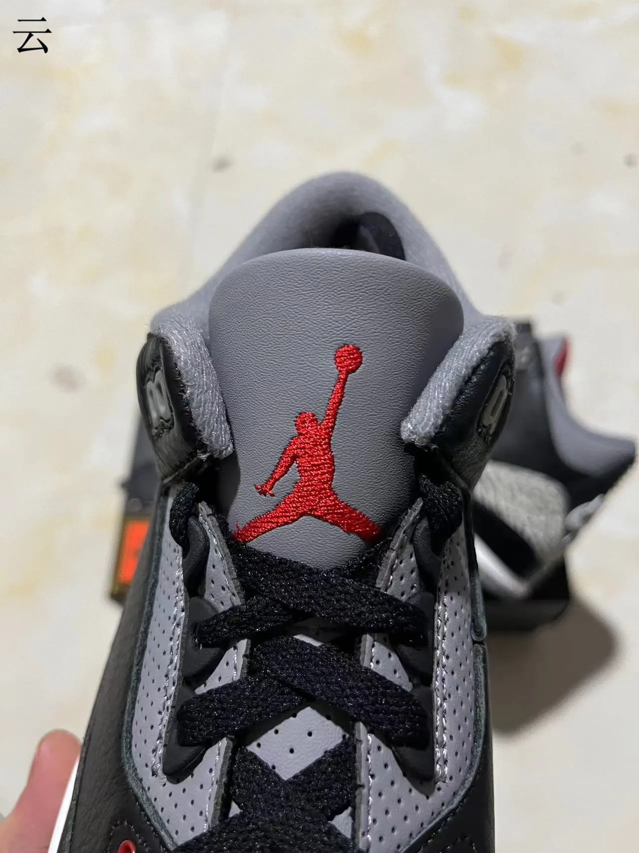 Air Jordan 3 Black Elephant Chaussures de Basket 4