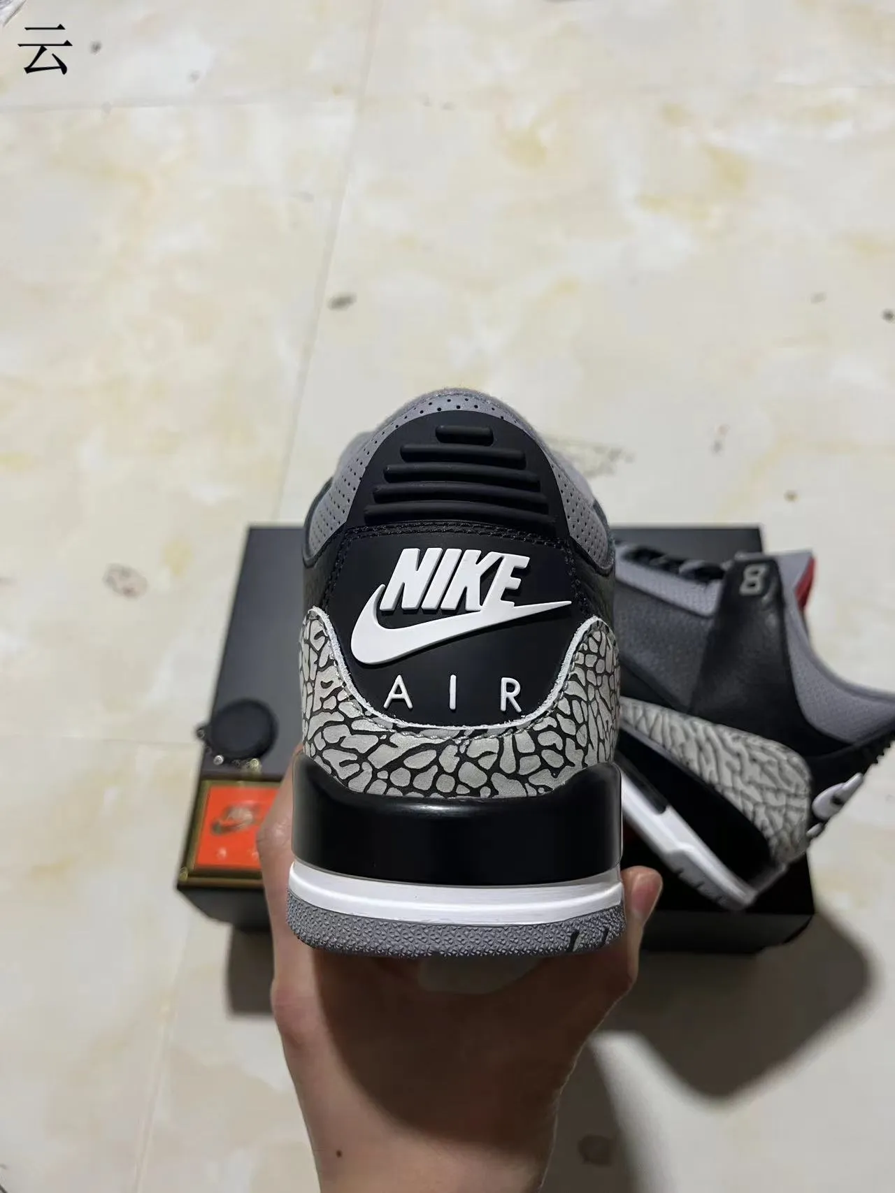 Air Jordan 3 Black Elephant Chaussures de Basket 8