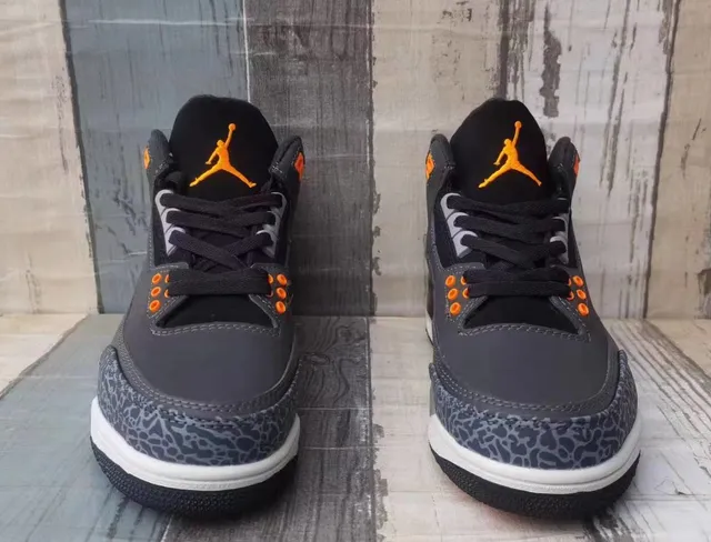 Air Jordan 3 এলিফ্যান্ট প্রিন্ট কমলা রঙের অ্যাকসেন্ট বাস্কেটবল জুতো 3