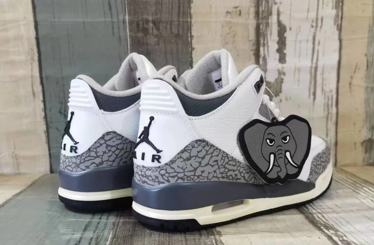 Air Jordan 3 হোয়াইট কার্বন গ্রে এলিফ্যান্ট প্রিন্ট বাস্কেটবল জুতো 4