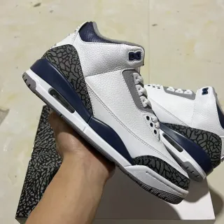 Zapatillas de baloncesto Air Jordan 3 blanco y azul marino con estampado de elefante