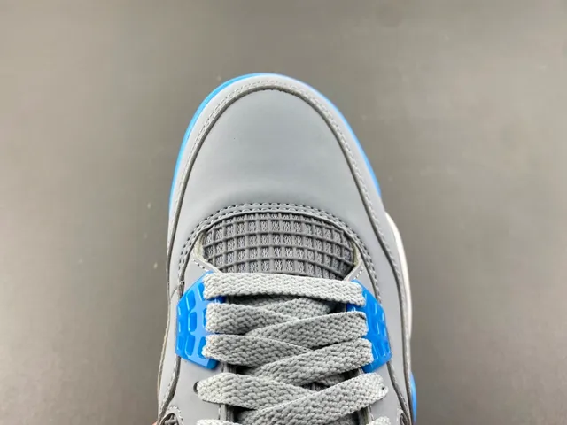 حذاء كرة السلة Air Jordan 4 رمادي أزرق أصفر 5