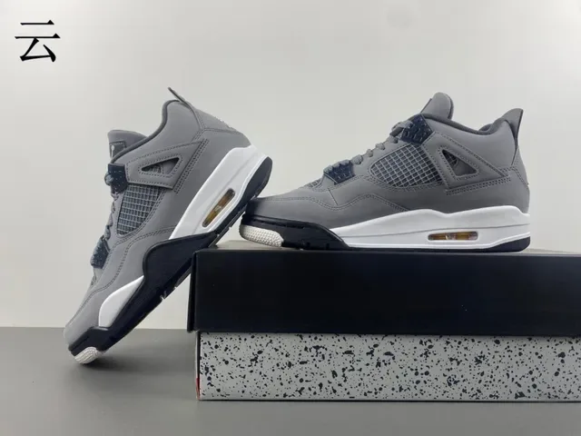 Air Jordan 4 رمادي أبيض أسود أحذية كرة السلة 14