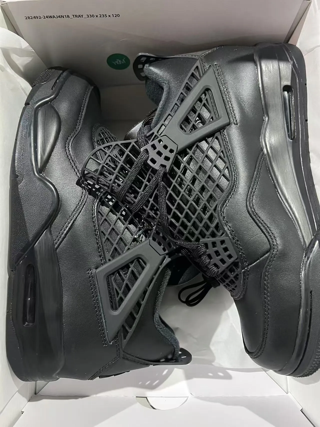 Air Jordan 4 মনোক্রোম কালো বাস্কেটবল জুতো 9
